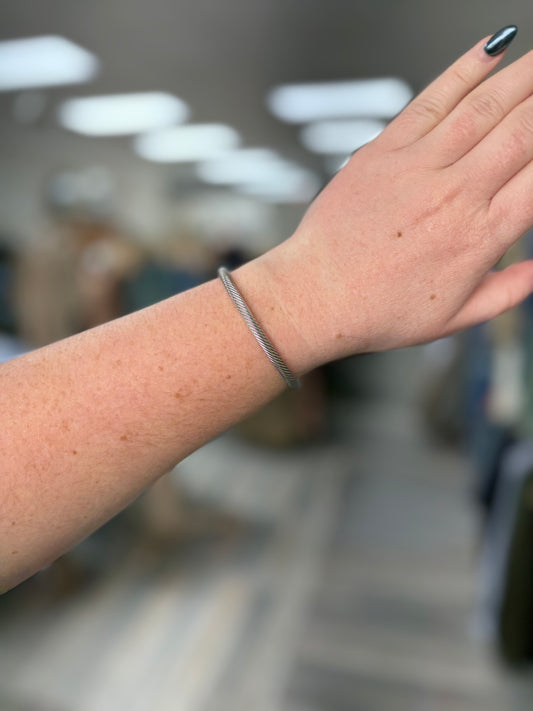 Twist Cable Cuff Bracelet #24