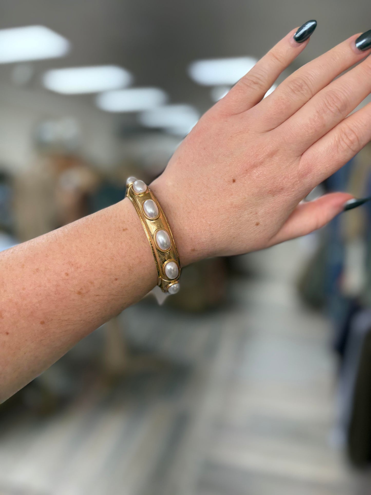 Stationed Oval Pearl Domed Metal Bracelet #30